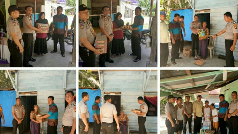 Empat Warga Desa Kijang Jaya Terima Sembako
